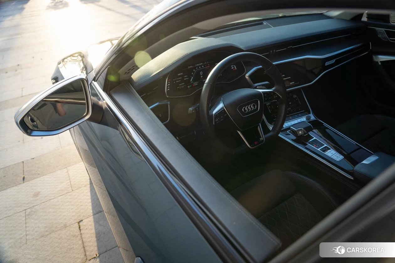 Audi S7 id 4420173 из Китая 15