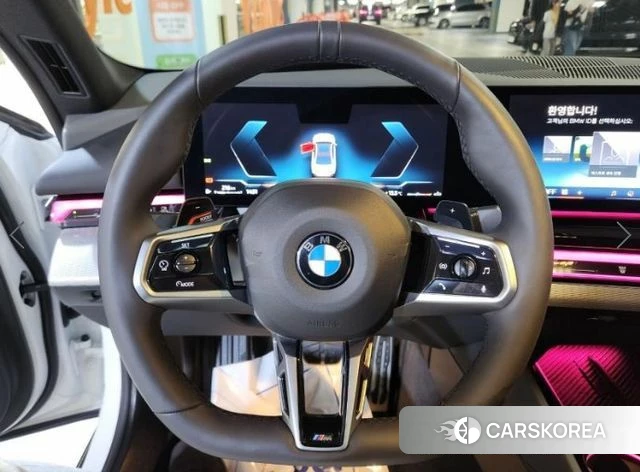 BMW 5 Series (G60) id 3889169 из Кореи 18