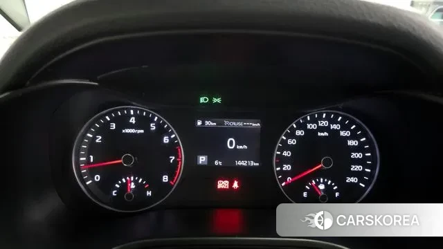 Kia Come New K3 id 3737345 из Кореи 18