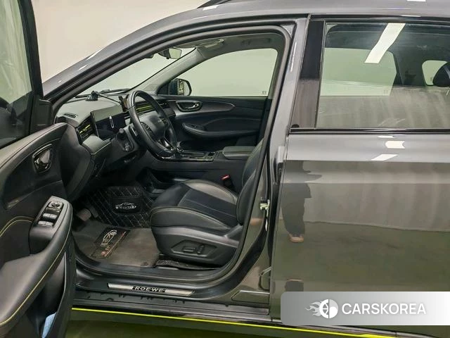 Roewe eRX5 id 4219334 из Китая 18