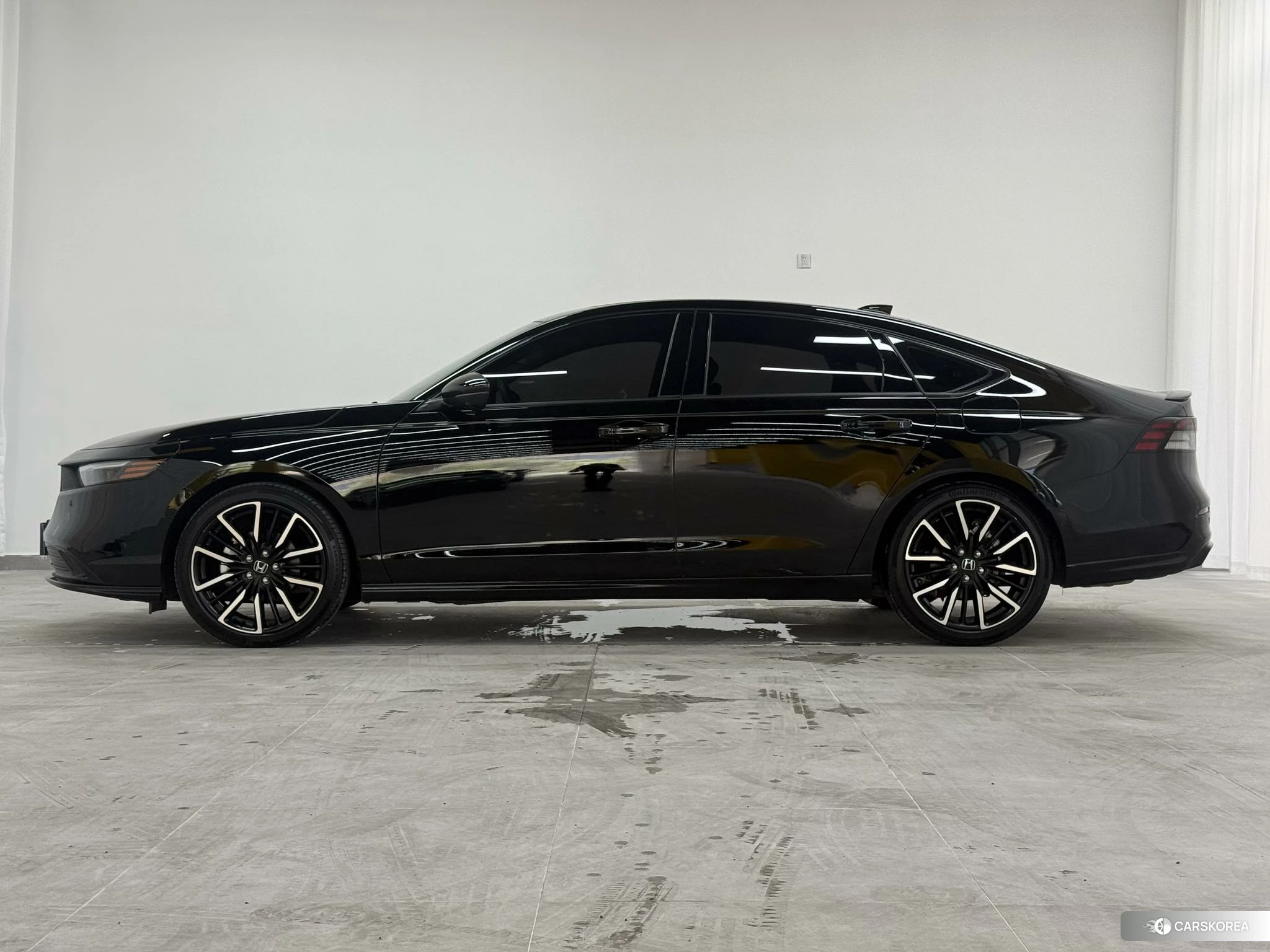 Honda Accord id 4498981 из Китая 17