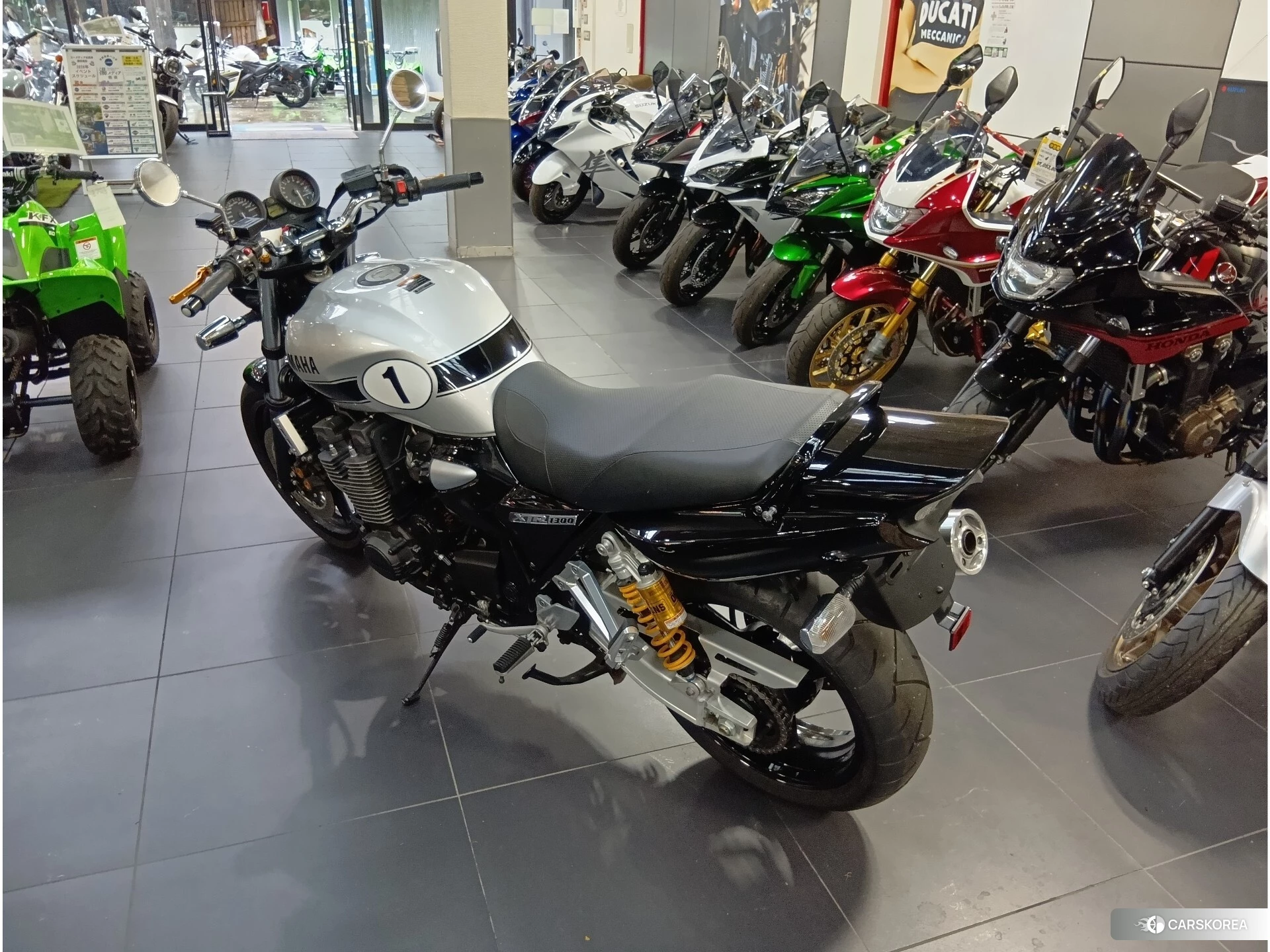 Yamaha XJR 1300 id 4373633 из Японии 8