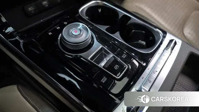 Kia Carnival 4th generation id 3646132 из Кореи 18