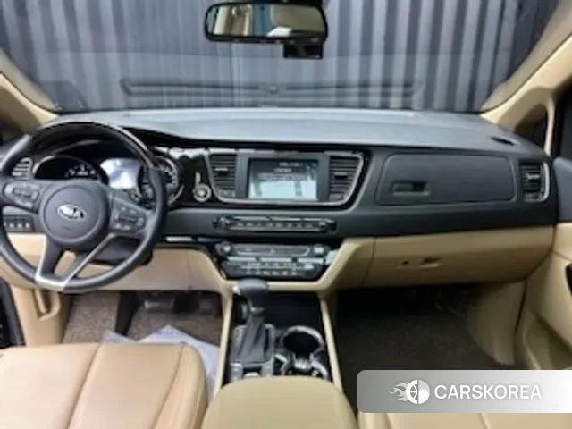 Kia The New Carnival id 2991088 из Кореи 18