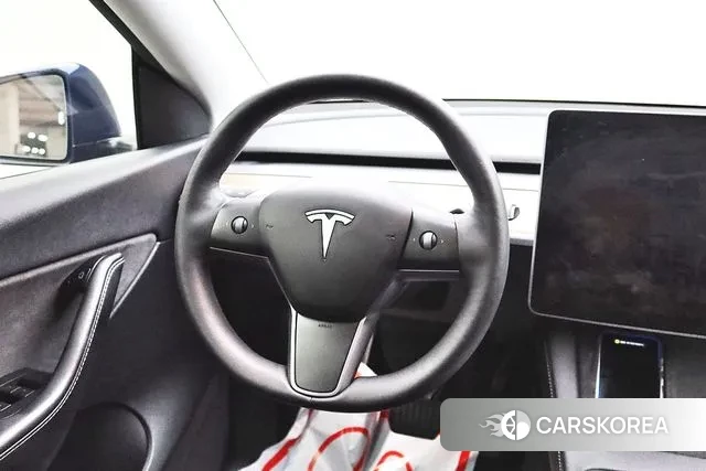 Tesla Model Y id 3367288 из Кореи 17