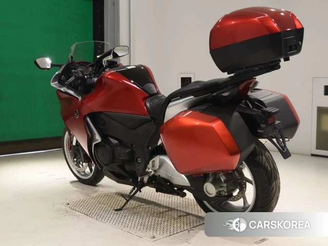 Honda VFR1200F DCT id 4380022 из Японии 8