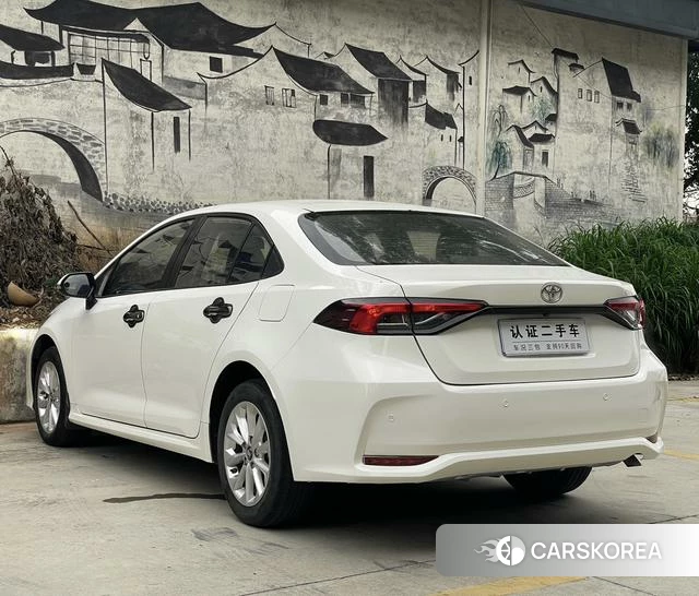 Toyota Corolla id 4394103 из Китая 12