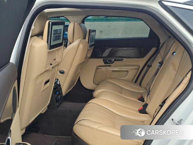 Jaguar All New XJ id 4642989 из Кореи 18