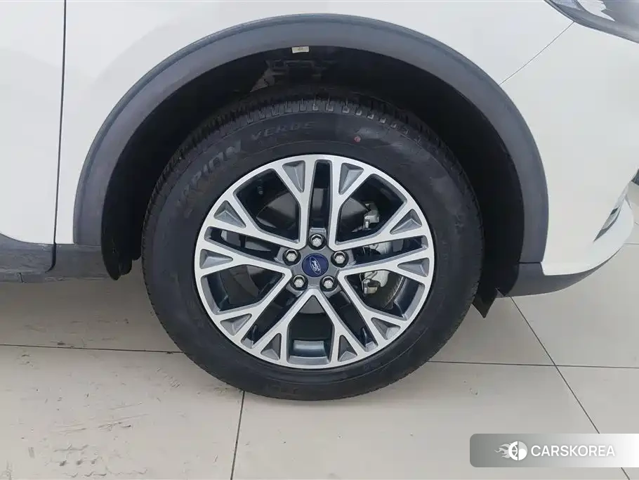 Ford Escape id 4629002 из Китая 14