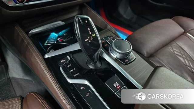 BMW 5 Series (G30) id 4836773 из Кореи 31