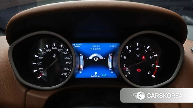 Maserati Ghibli id 4733005 из Кореи 28