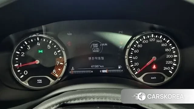 Jeep Renegade id 3646961 из Кореи 16