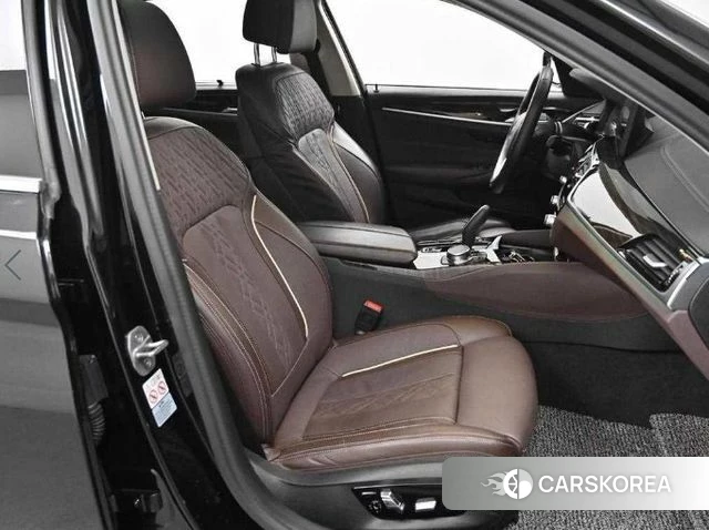 BMW 5 Series (G30) id 4696681 из Кореи 18