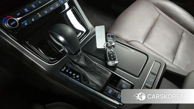 Hyundai Grandeur IG id 4188644 из Кореи 34