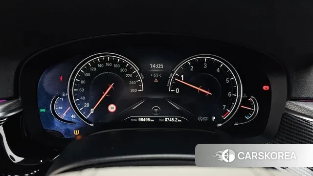 BMW 5 Series (G30) id 3455284 из Кореи 18