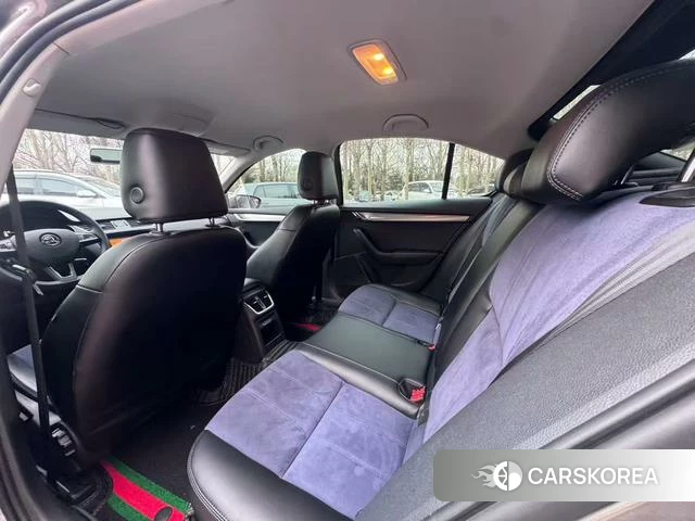 Skoda Octavia id 4207896 из Китая 8