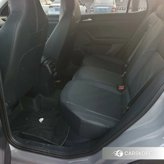 Volkswagen Tuyue id 4353188 из Китая 10