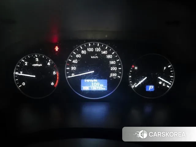 Hyundai The New Grand Starex id 3672856 из Кореи 18