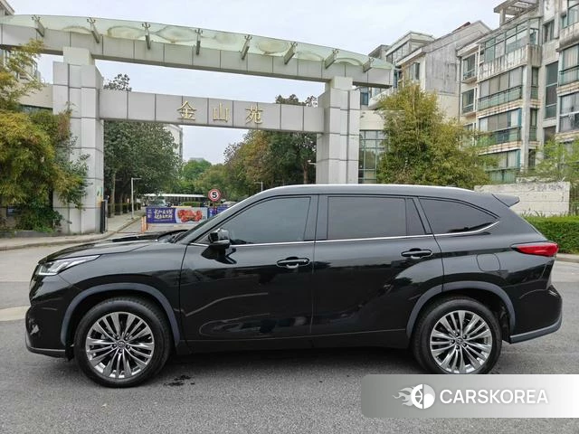 Toyota Highlander id 4242047 из Китая 8