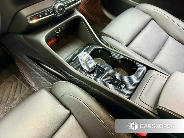 Volvo XC40 id 4210897 из Китая 22