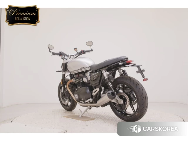 Triumph SPEED TWIN id 4341361 из Японии 8