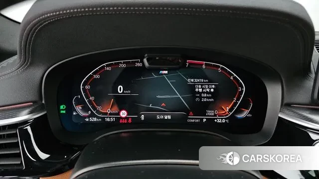 BMW 5 Series (G30) id 3042911 из Кореи 18