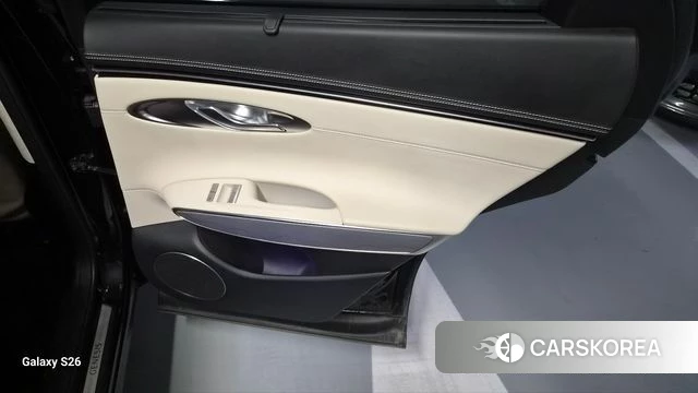 Genesis GV70 id 4636057 из Кореи 17