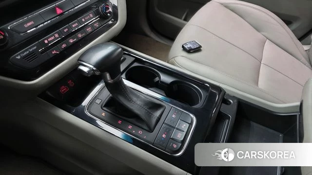 Kia All New Carnival id 3861847 из Кореи 18