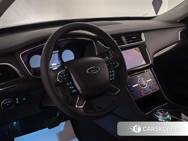 Ford Taurus id 4213363 из Китая 32