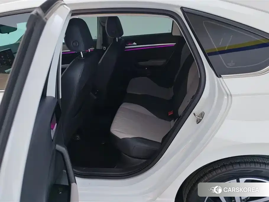 Volkswagen Lavida id 4570554 из Китая 14