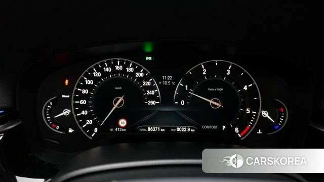 BMW 5 Series (G30) id 3801576 из Кореи 18