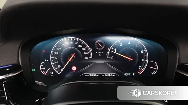 BMW 5 Series (G30) id 3407858 из Кореи 18