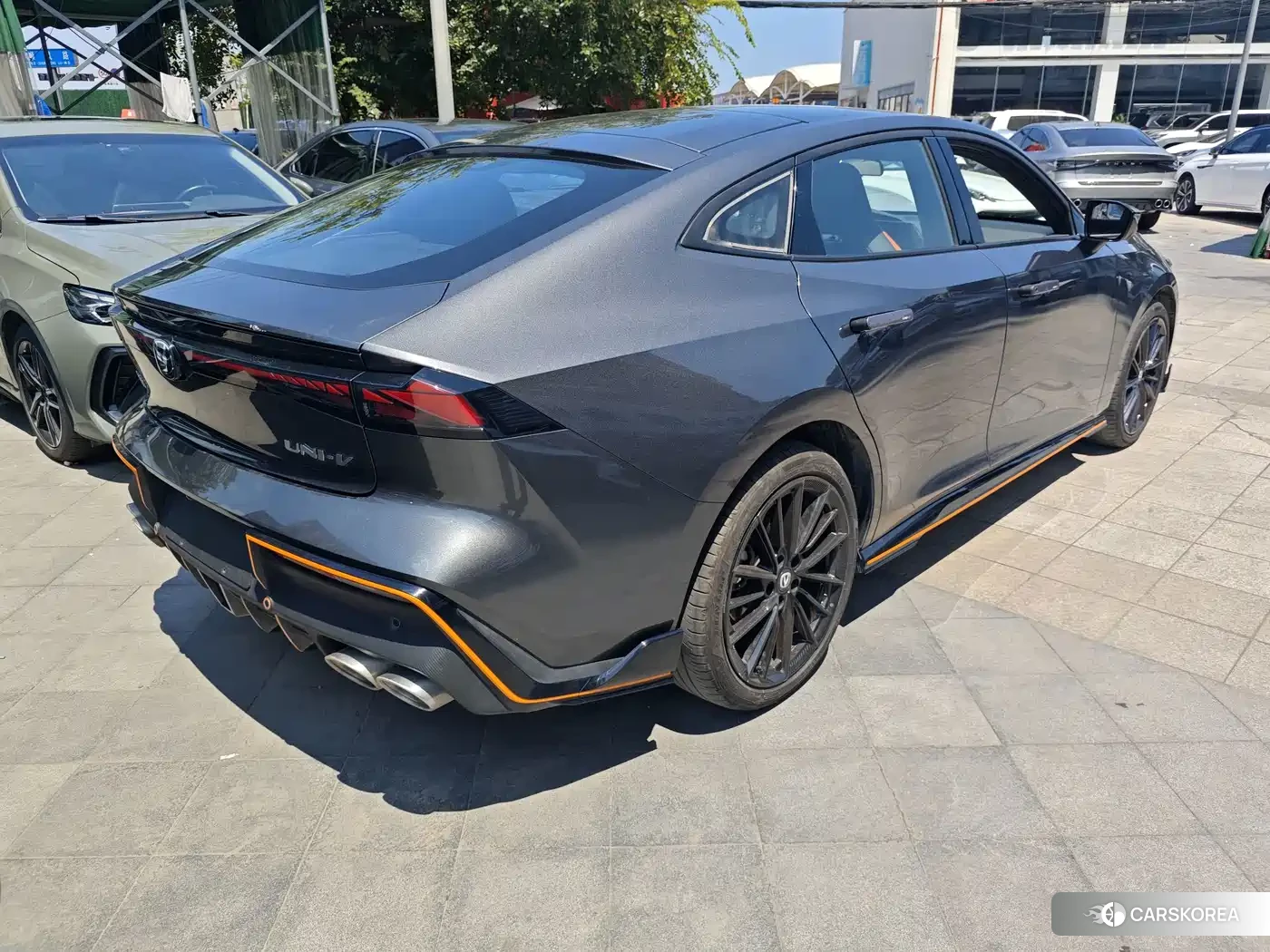 Chang'an UNI-V id 4628205 из Китая 15