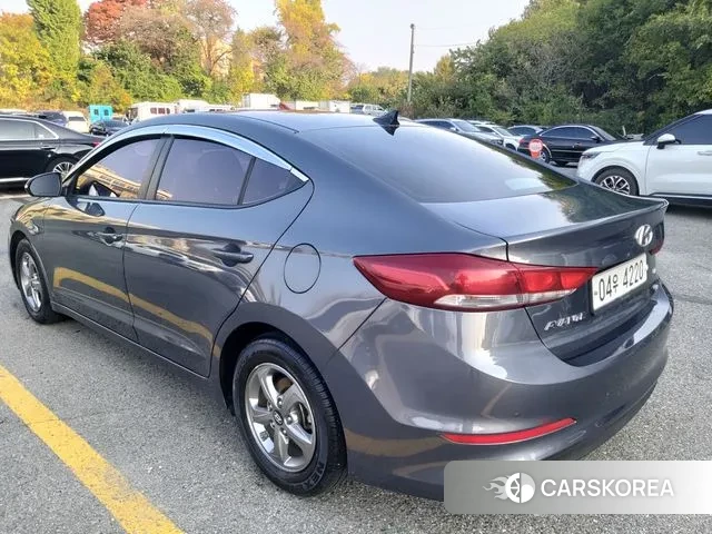 Hyundai Avante AD id 3339494 из Кореи 18