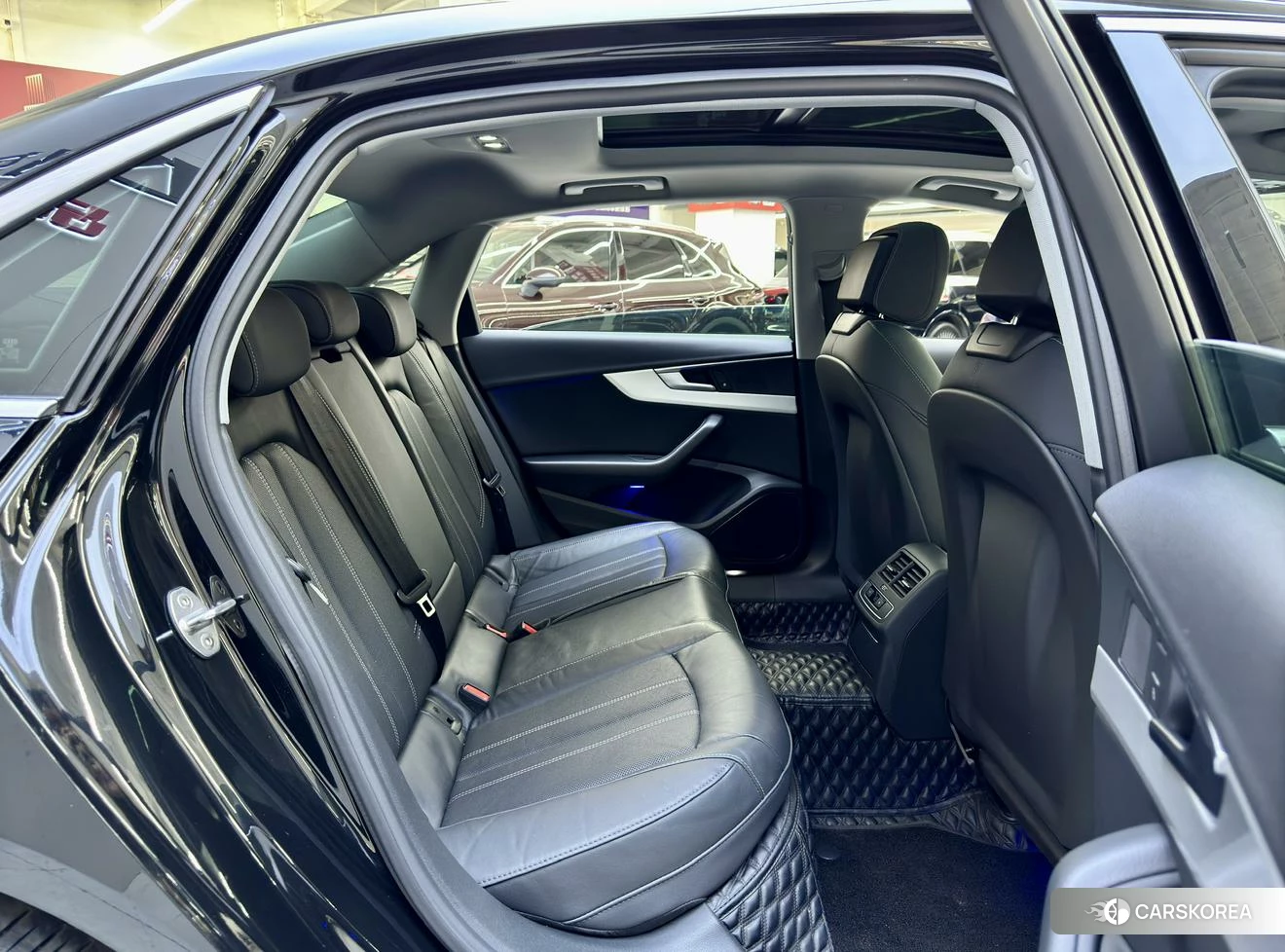 Audi A4L id 4432195 из Китая 13