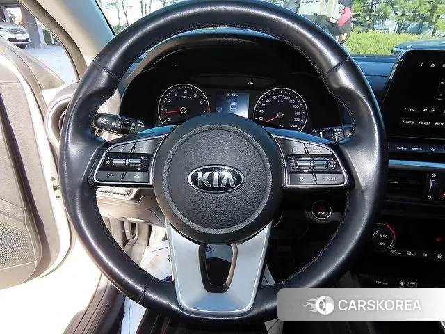 Kia Come New K3 id 3413388 из Кореи 18