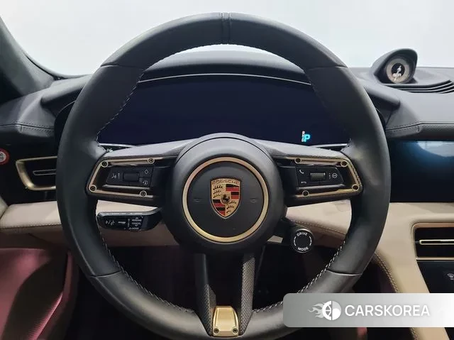 Porsche Taycan id 3289305 из Кореи 18