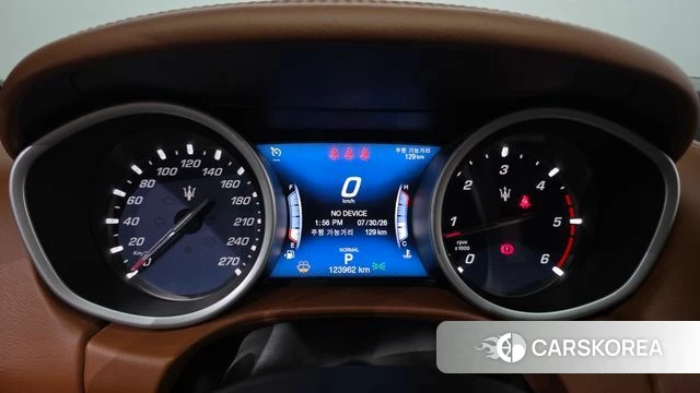 Maserati Ghibli id 4647418 из Кореи 29