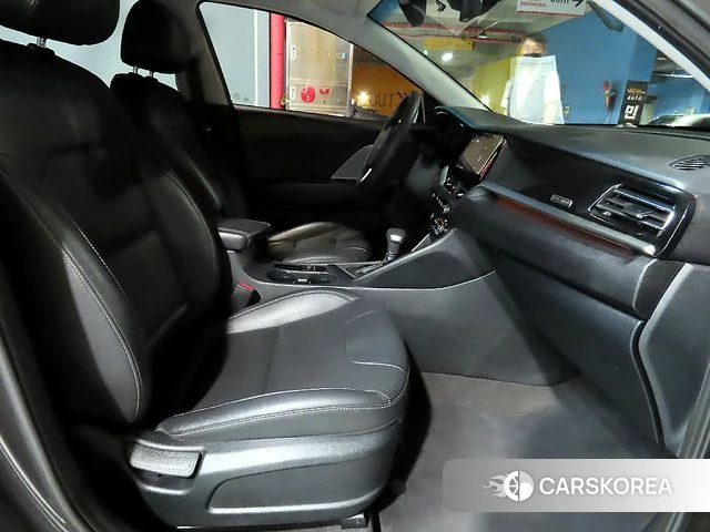 Kia The New Niro id 4366346 из Кореи 18