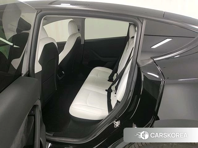 Tesla Model Y id 4219287 из Китая 18