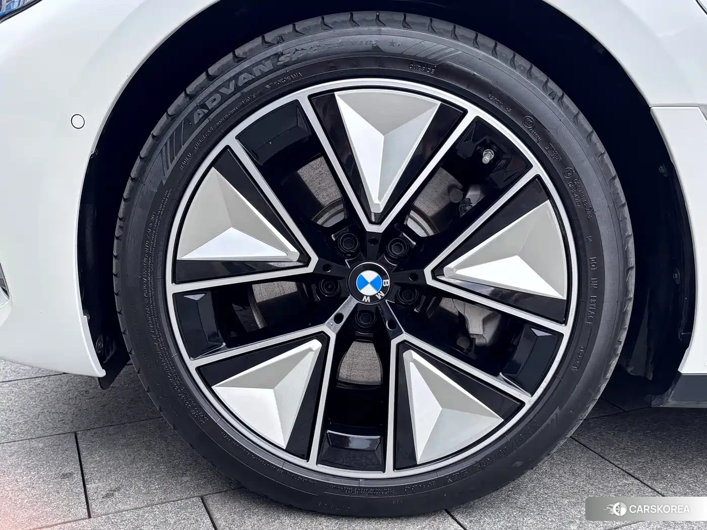 BMW i3 id 4680706 из Китая 11