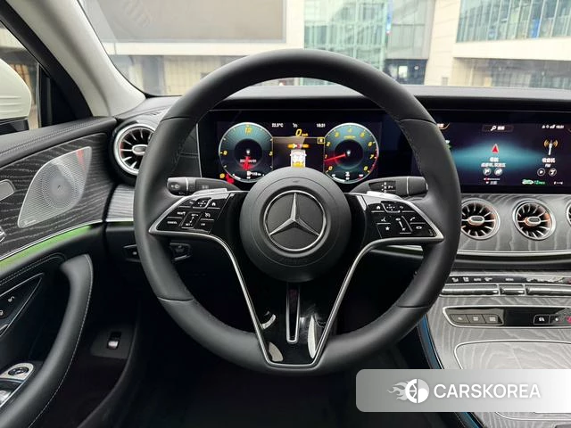 Mercedes-Benz CLS id 4276825 из Китая 8