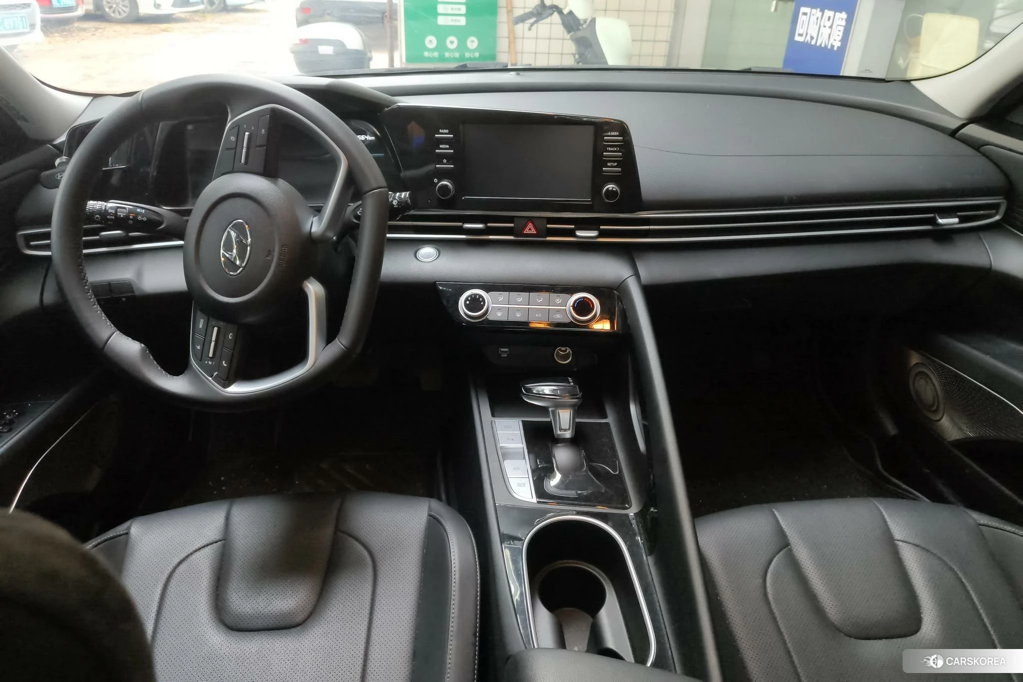 Hyundai Elantra id 4512913 из Китая 15