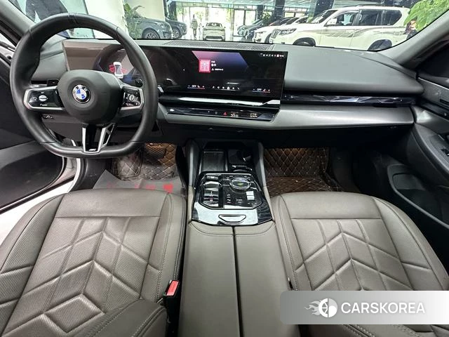 BMW 5 series id 4272531 из Китая 16