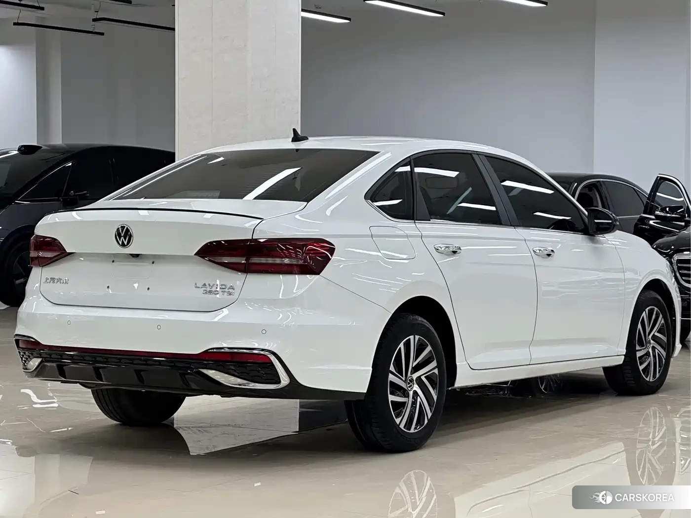 Volkswagen Lavida id 4548416 из Китая 18
