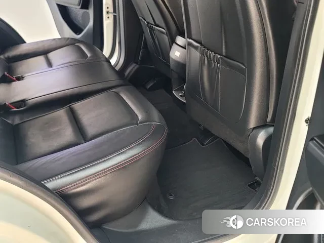 Ssangyong Beautiful Korando id 3373170 из Кореи 18