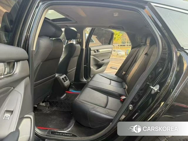 Honda Accord id 4321105 из Китая 8
