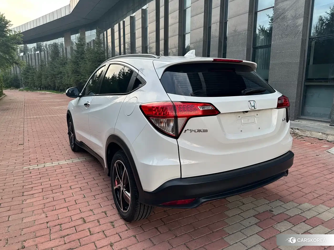 Honda Vezel id 4634744 из Китая 16