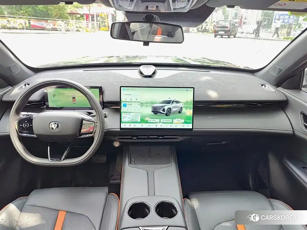Chang'an Changan UNI-Z New Energy id 4578219 из Китая 8