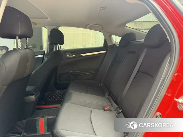 Honda Civic id 4198856 из Китая 8